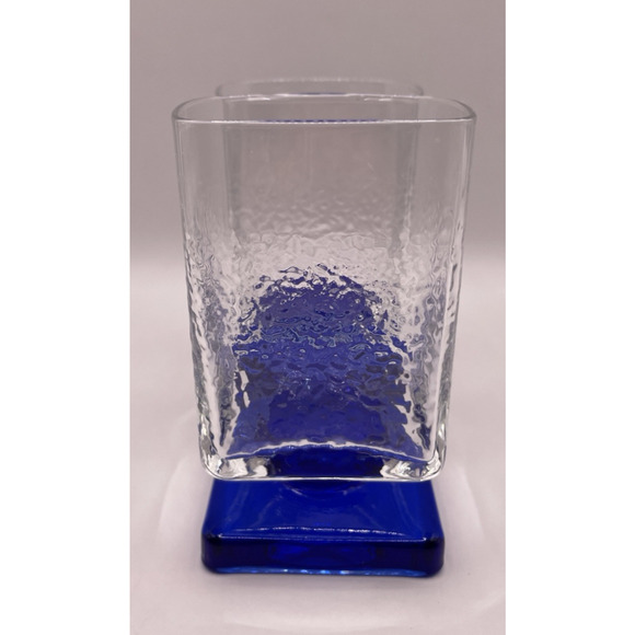 Bormioli Rocco Ibisco Clear Square Cobalt Blue Bottom Tumbler Glasses Set of 2 - Picture 5 of 6